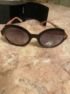 Prada Black Frame Sunglasses with Pink Temples